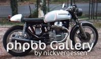 un cx cafe racer sobre mais efficace